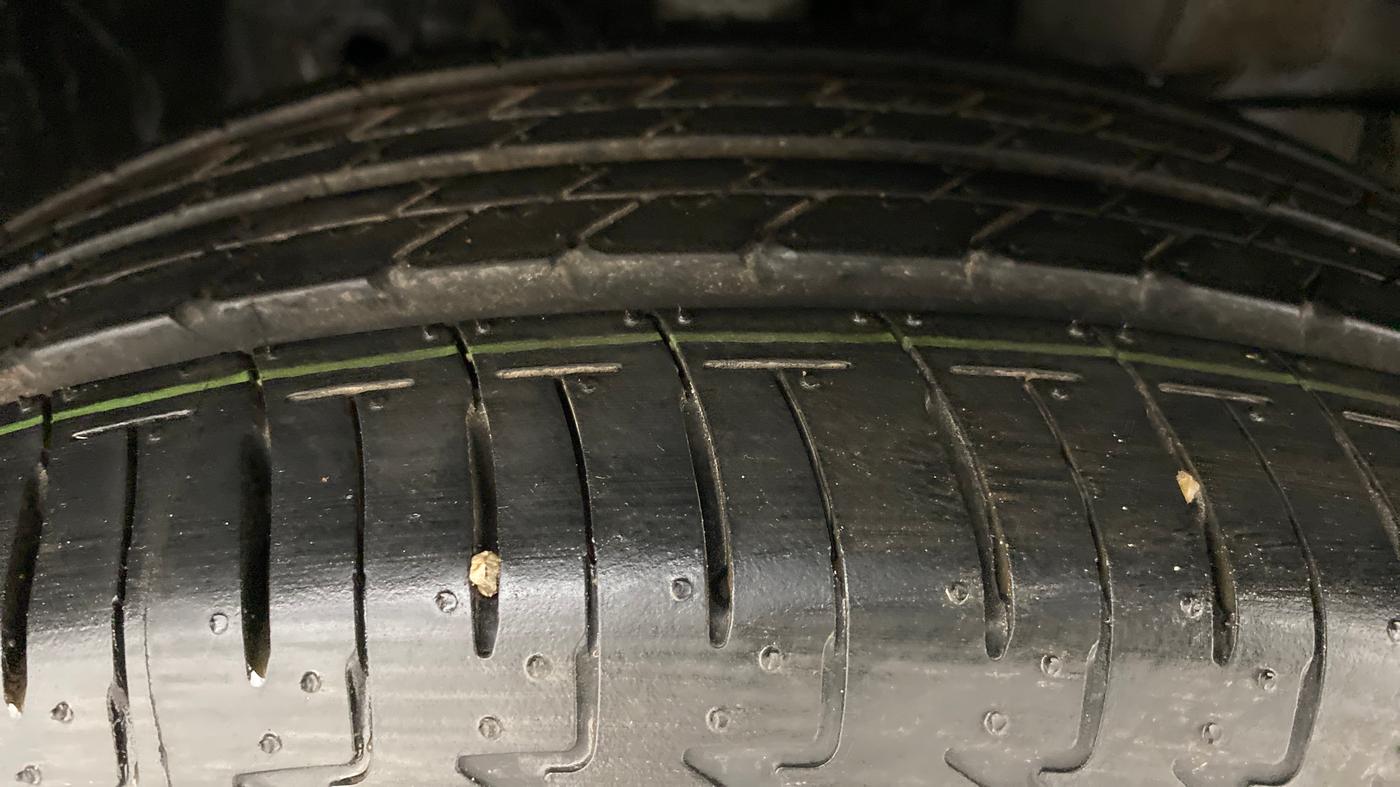 2022 Honda City ZX CVT, Petrol, Automatic, 438 km, Right Front Tyre Tread