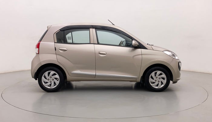 2019 Hyundai NEW SANTRO SPORTZ AMT, Petrol, Automatic, 67,235 km, Right Side View