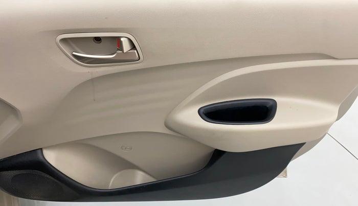 2019 Hyundai NEW SANTRO SPORTZ AMT, Petrol, Automatic, 67,235 km, Driver Side Door Panels Control