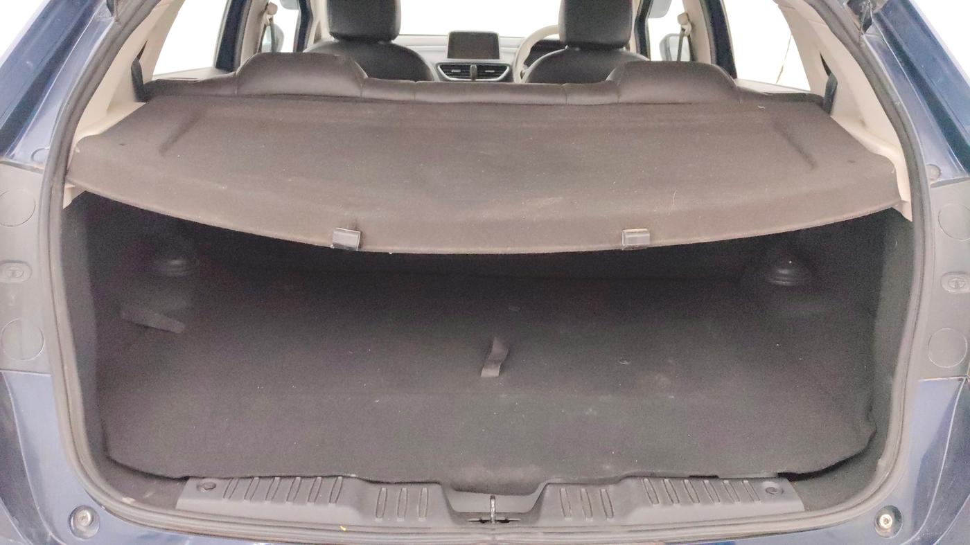 2024 Tata ALTROZ XM PLUS SUNROOF CNG, CNG, Manual, 44,187 km, Boot Inside