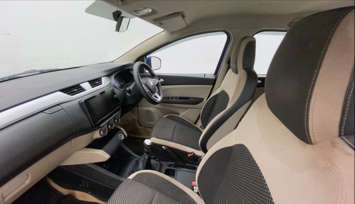 2019 Renault TRIBER RXZ, Petrol, Manual, 57,701 km, Right Side Front Door Cabin