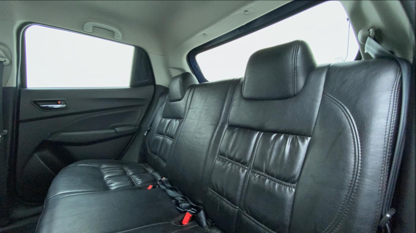2019 Maruti Swift VXI D, Petrol, Manual, 51,423 km, Right Side Rear Door Cabin