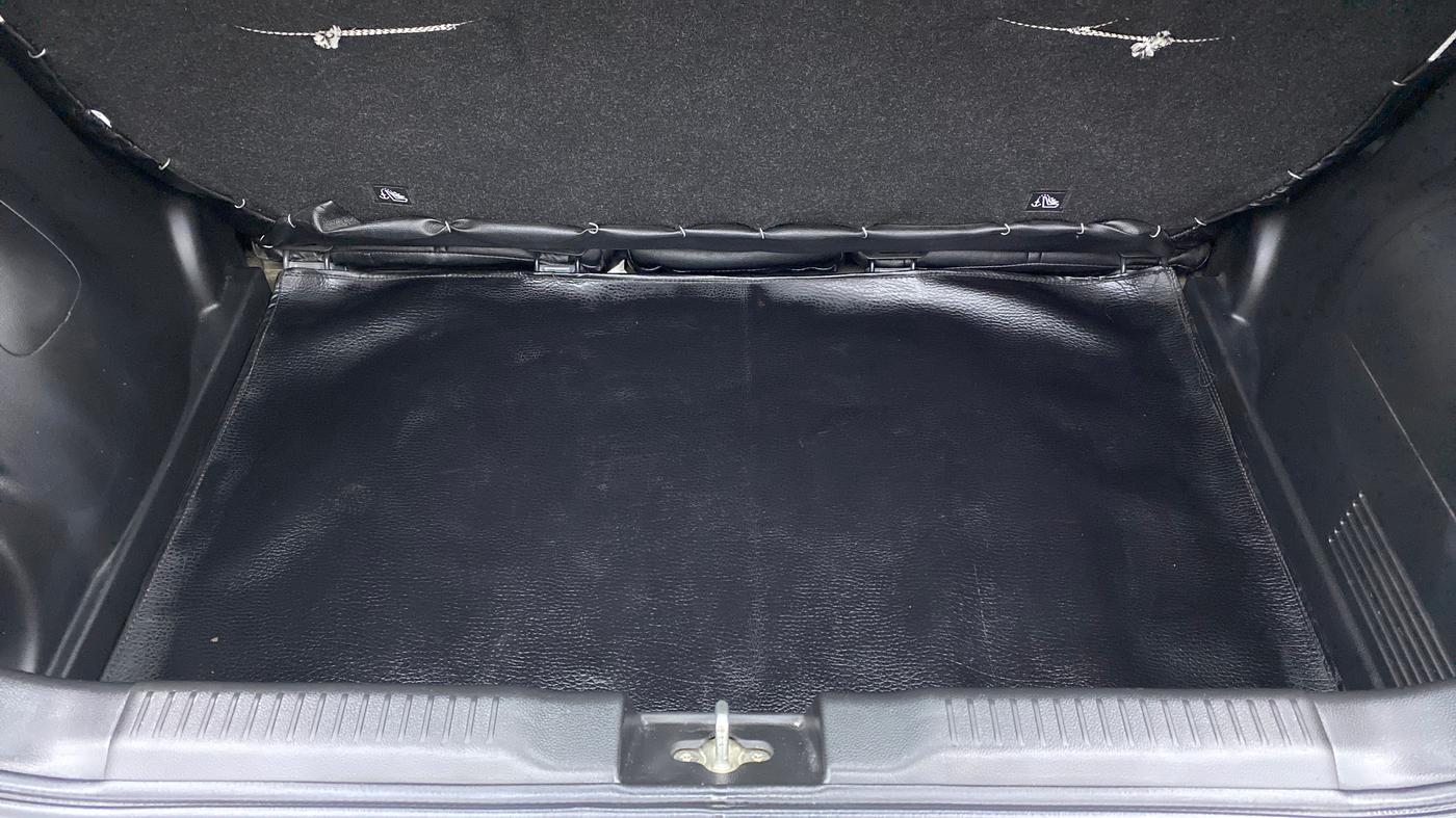 2019 Maruti Swift VXI D, Petrol, Manual, 51,423 km, Boot Inside