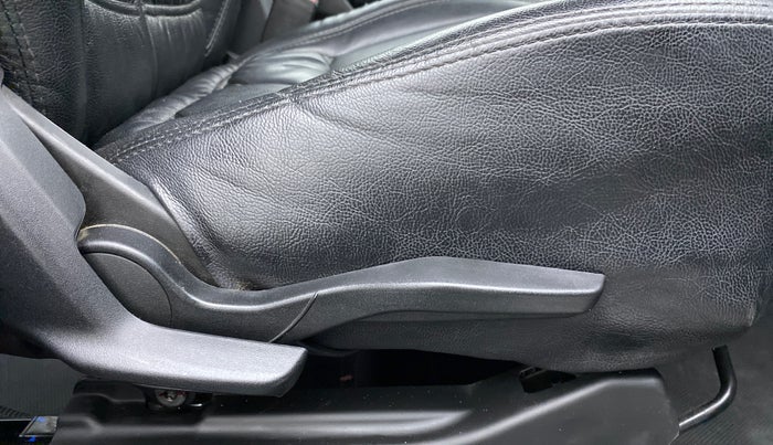 2019 Maruti Swift VXI D, Petrol, Manual, 51,423 km, Driver Side Adjustment Panel