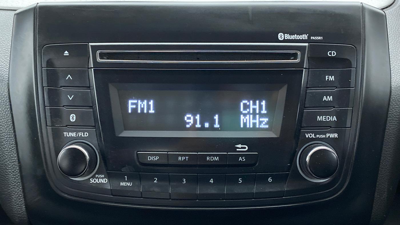 2019 Maruti Swift VXI D, Petrol, Manual, 51,423 km, Infotainment System