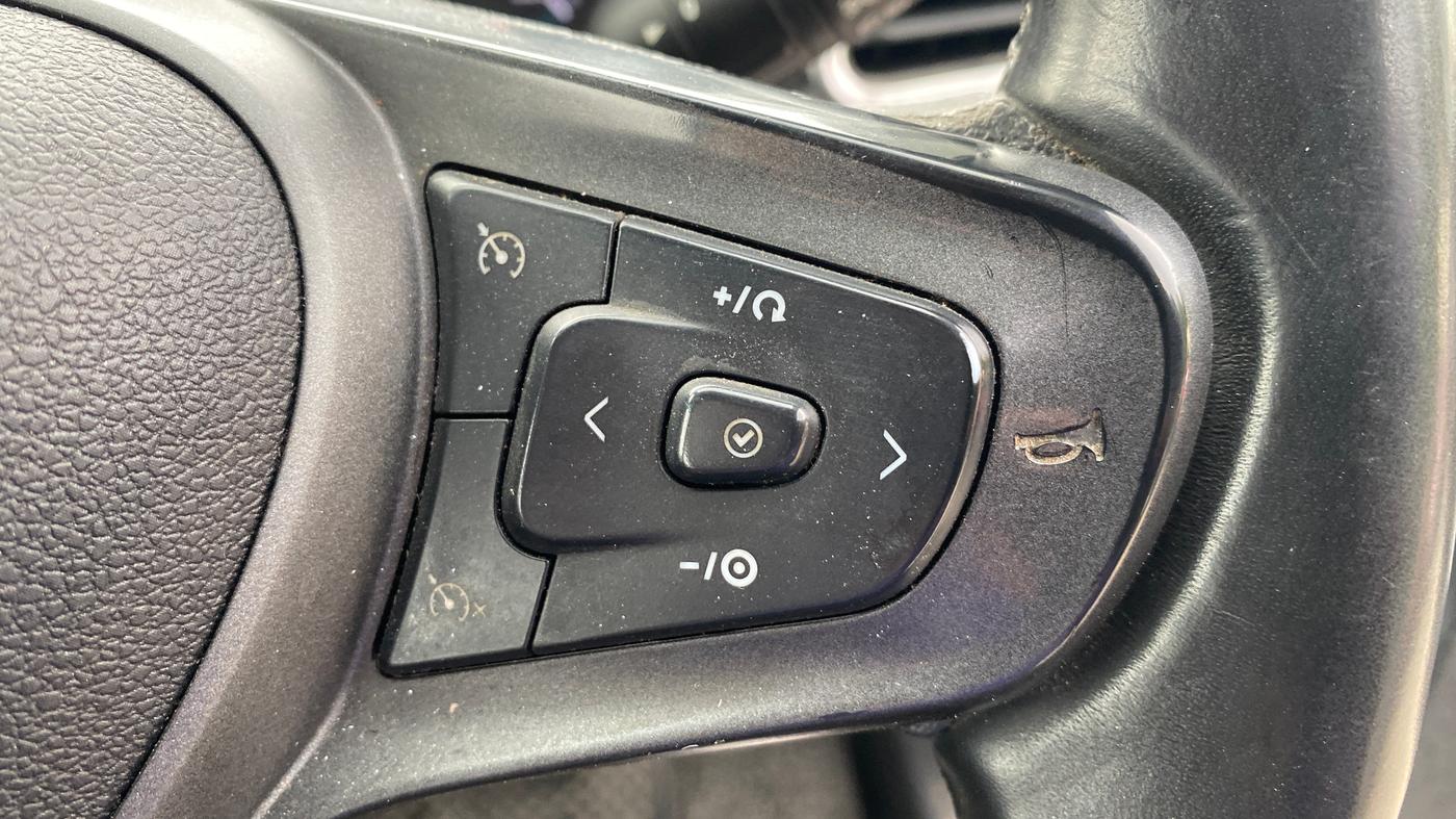2020 Tata ALTROZ XZ PETROL, Petrol, Manual, 52,861 km, Adaptive Cruise Control