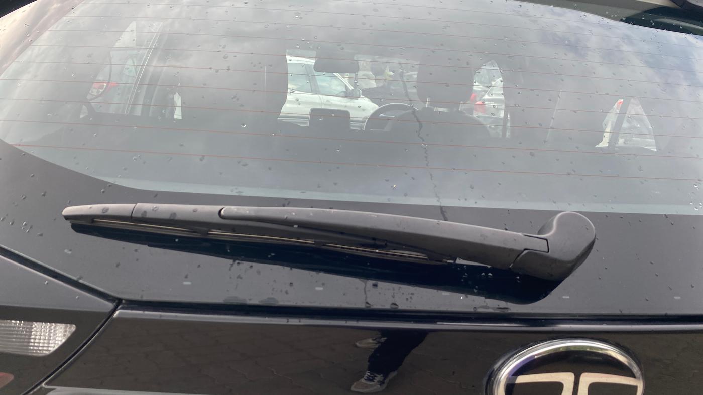 2020 Tata ALTROZ XZ PETROL, Petrol, Manual, 52,861 km, Rear Wiper