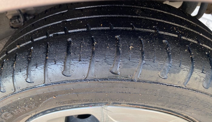 2019 Tata Tiago XT PETROL, Petrol, Manual, 45,936 km, Left Rear Tyre Tread