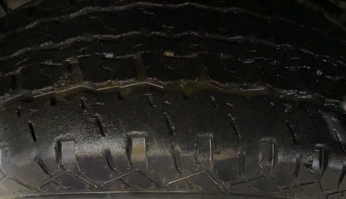 2021 Mahindra Thar LX PETROL HT 4WD AT, Petrol, Automatic, 24,239 km, Left Front Tyre Tread