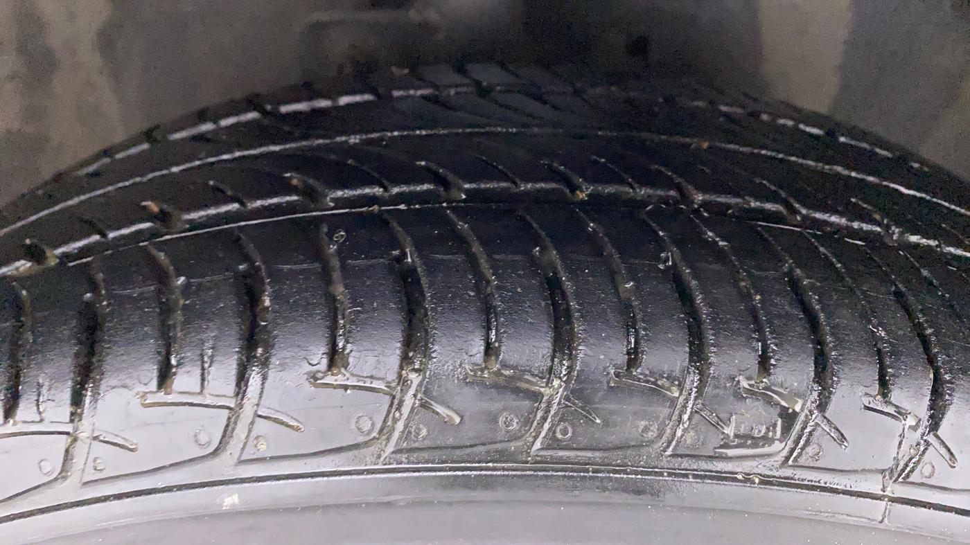 2020 Maruti Celerio VXI d, Petrol, Manual, 18,284 km, Right Front Tyre Tread