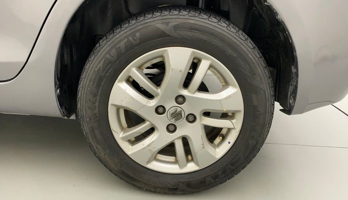 2014 Maruti Swift Dzire ZXI, Petrol, Manual, 78,898 km, Left Rear Wheel