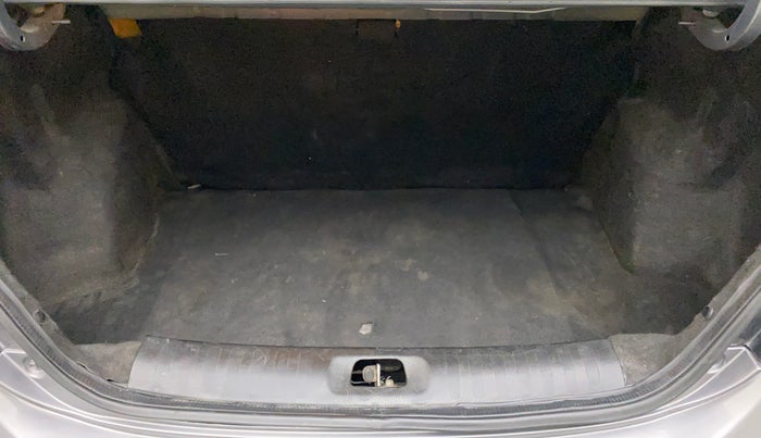 2014 Maruti Swift Dzire ZXI, Petrol, Manual, 78,898 km, Boot Inside