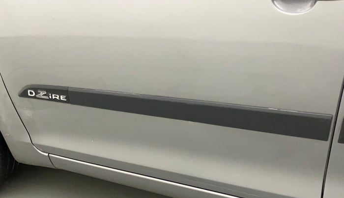 2014 Maruti Swift Dzire ZXI, Petrol, Manual, 78,898 km, Front passenger door - Slightly dented
