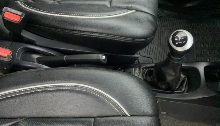 2011 Maruti Wagon R 1.0 VXI, Petrol, Manual, 60,076 km, Gear Lever