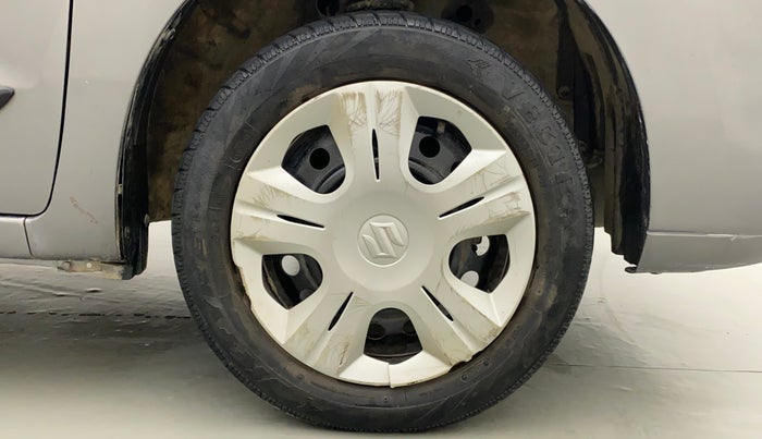 2011 Maruti Wagon R 1.0 VXI, Petrol, Manual, 60,076 km, Right Front Wheel