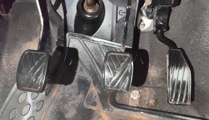 2022 Maruti Celerio VXI CNG, CNG, Manual, 84,281 km, Pedals