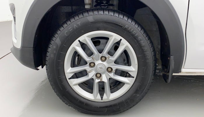 2022 Renault TRIBER RXL MT, Petrol, Manual, 23,216 km, Left Front Wheel