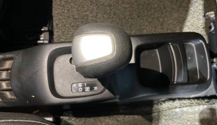 2016 Maruti Wagon R 1.0 VXI AMT, Petrol, Automatic, 30,920 km, Gear Lever