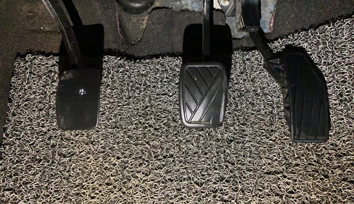 2021 Maruti Swift LXI, Petrol, Manual, 79,729 km, Pedals