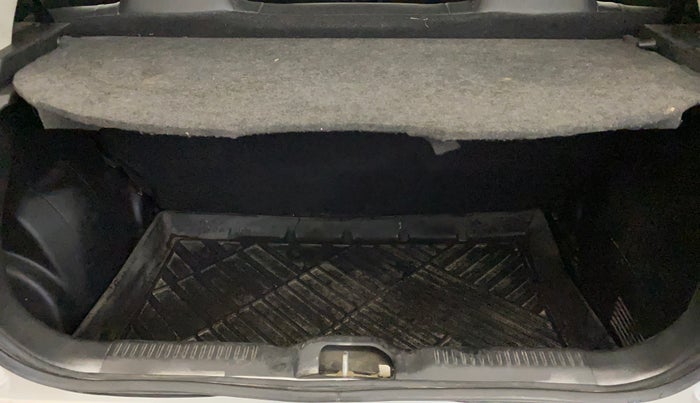 2021 Maruti Swift LXI, Petrol, Manual, 79,729 km, Boot Inside