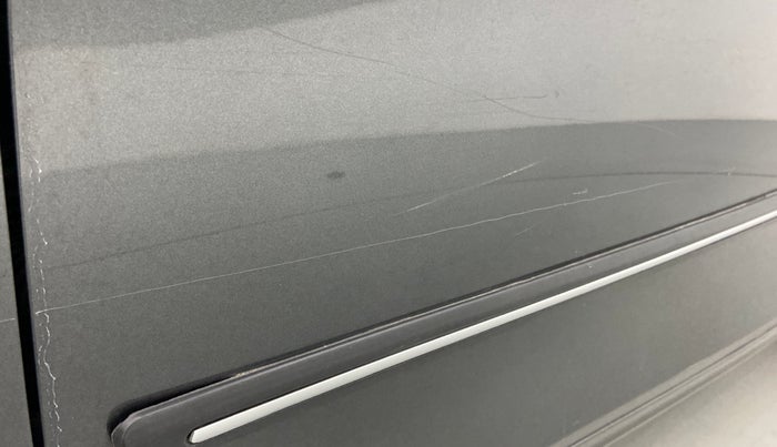 2021 Tata Tiago XT PETROL, Petrol, Manual, 16,115 km, Front passenger door - Minor scratches