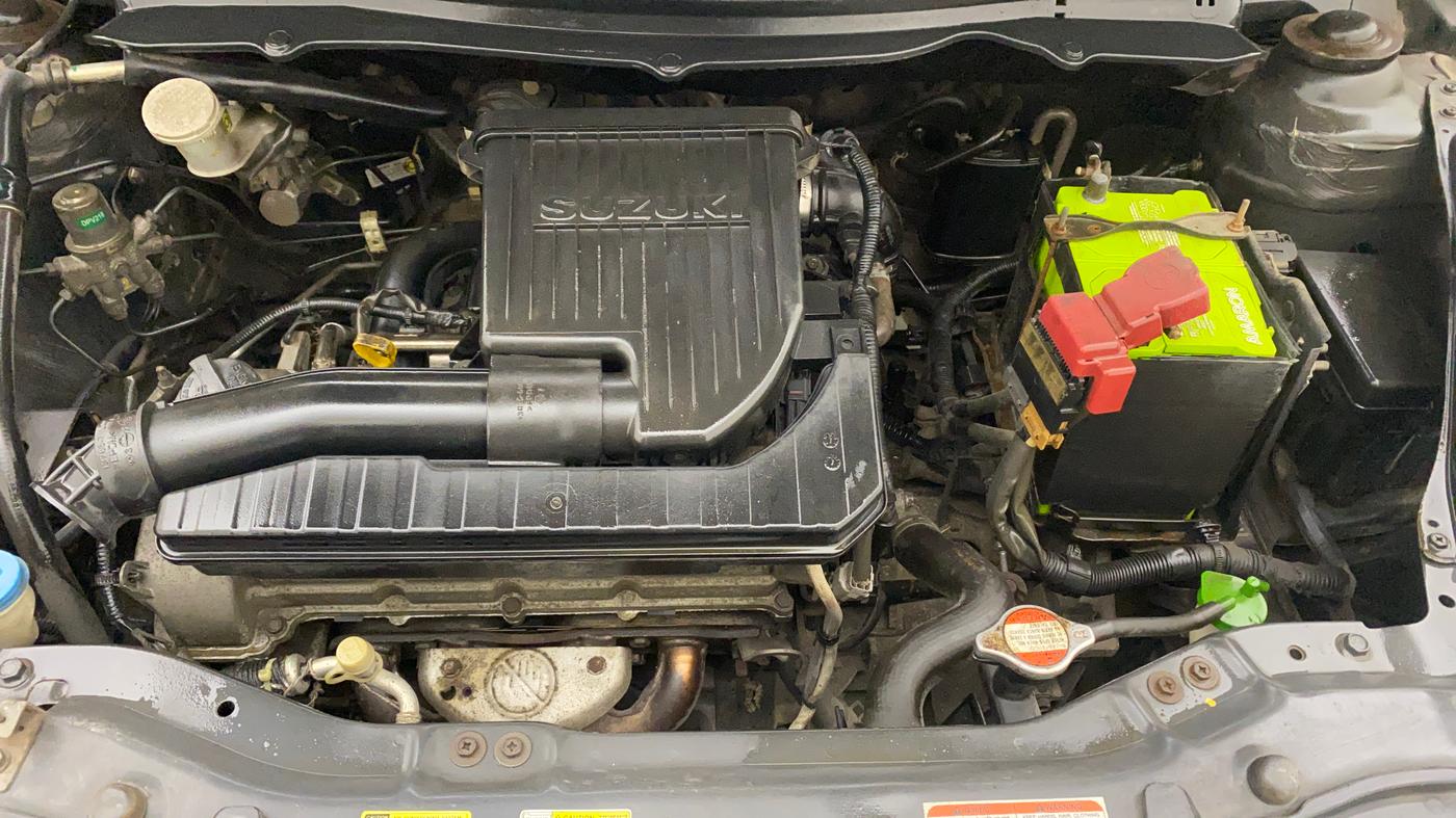 2015 Maruti Swift Dzire VXI, Petrol, Manual, 98,781 km, Open Bonet