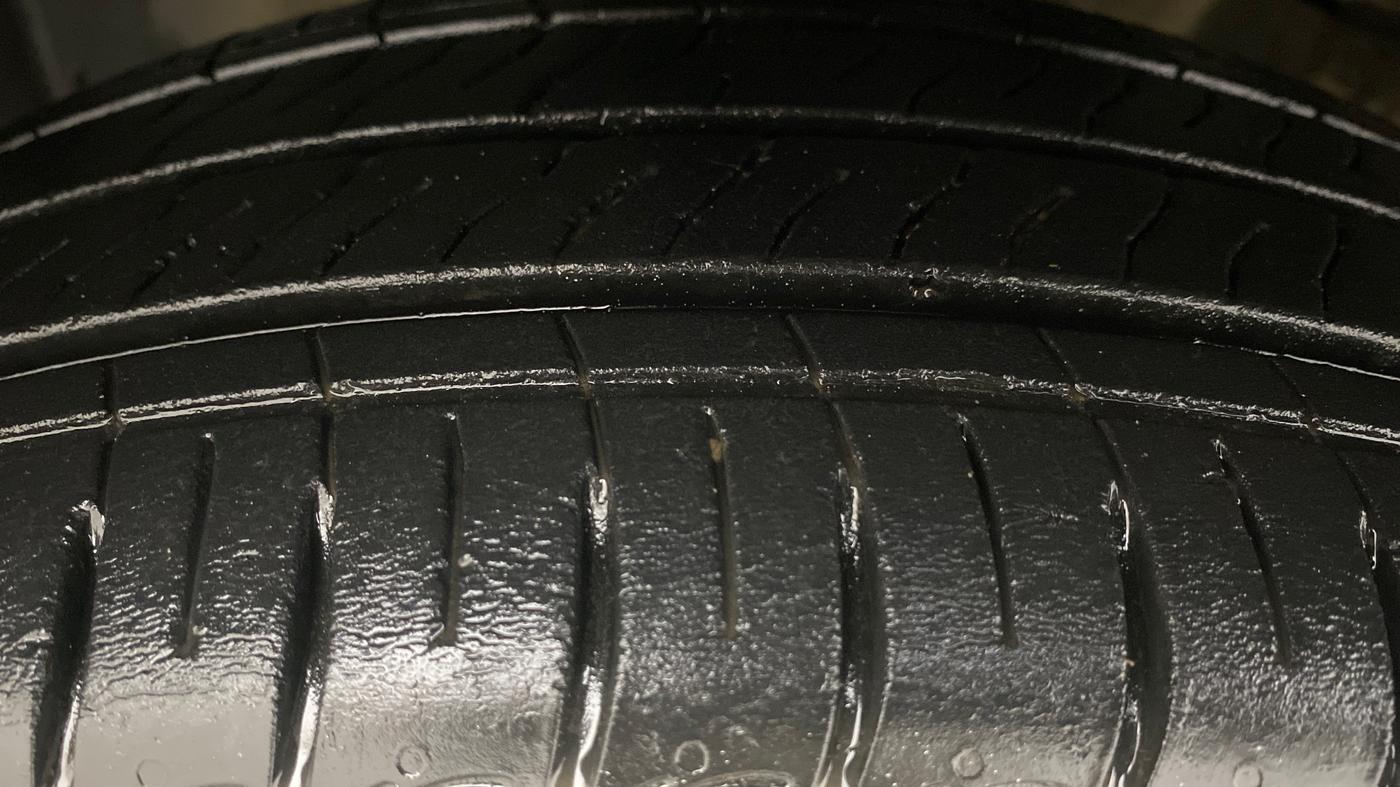 2014 Nissan Micra XV CVT, Petrol, Automatic, 53,204 km, Left Front Tyre Tread