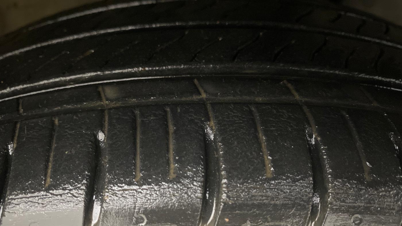 2014 Nissan Micra XV CVT, Petrol, Automatic, 53,204 km, Right Front Tyre Tread