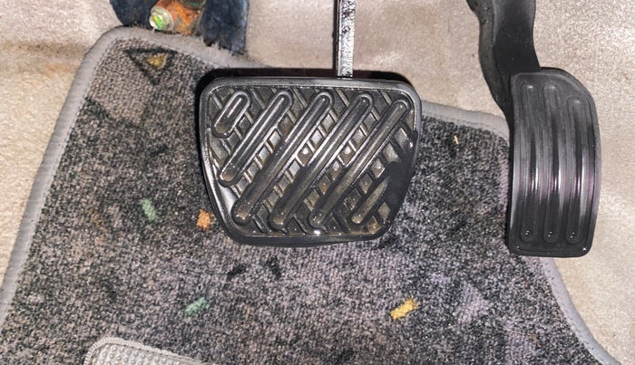 2014 Nissan Micra XV CVT, Petrol, Automatic, 53,204 km, Pedals