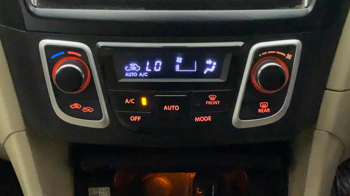 2015 Maruti Ciaz ZDI+ SHVS, Diesel, Manual, 1,16,418 km, Automatic Climate Control