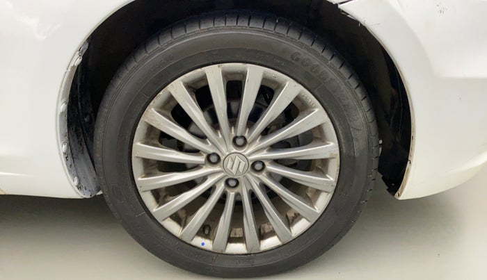 2015 Maruti Ciaz ZDI+ SHVS, Diesel, Manual, 1,16,418 km, Right Front Wheel