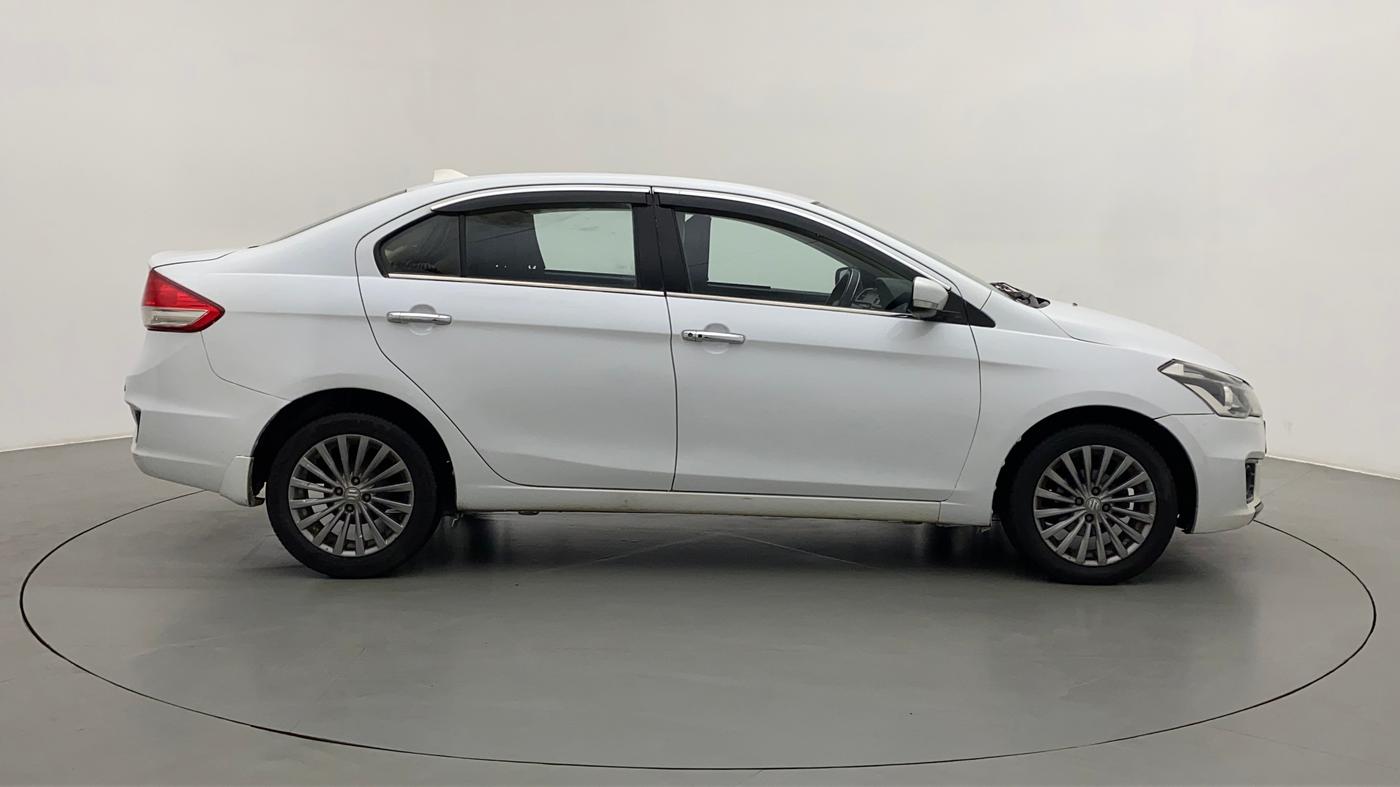 2015 Maruti Ciaz ZDI+ SHVS, Diesel, Manual, 1,16,418 km, Right Side