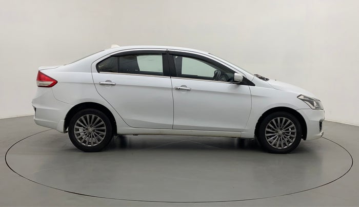 2015 Maruti Ciaz ZDI+ SHVS, Diesel, Manual, 1,16,418 km, Right Side