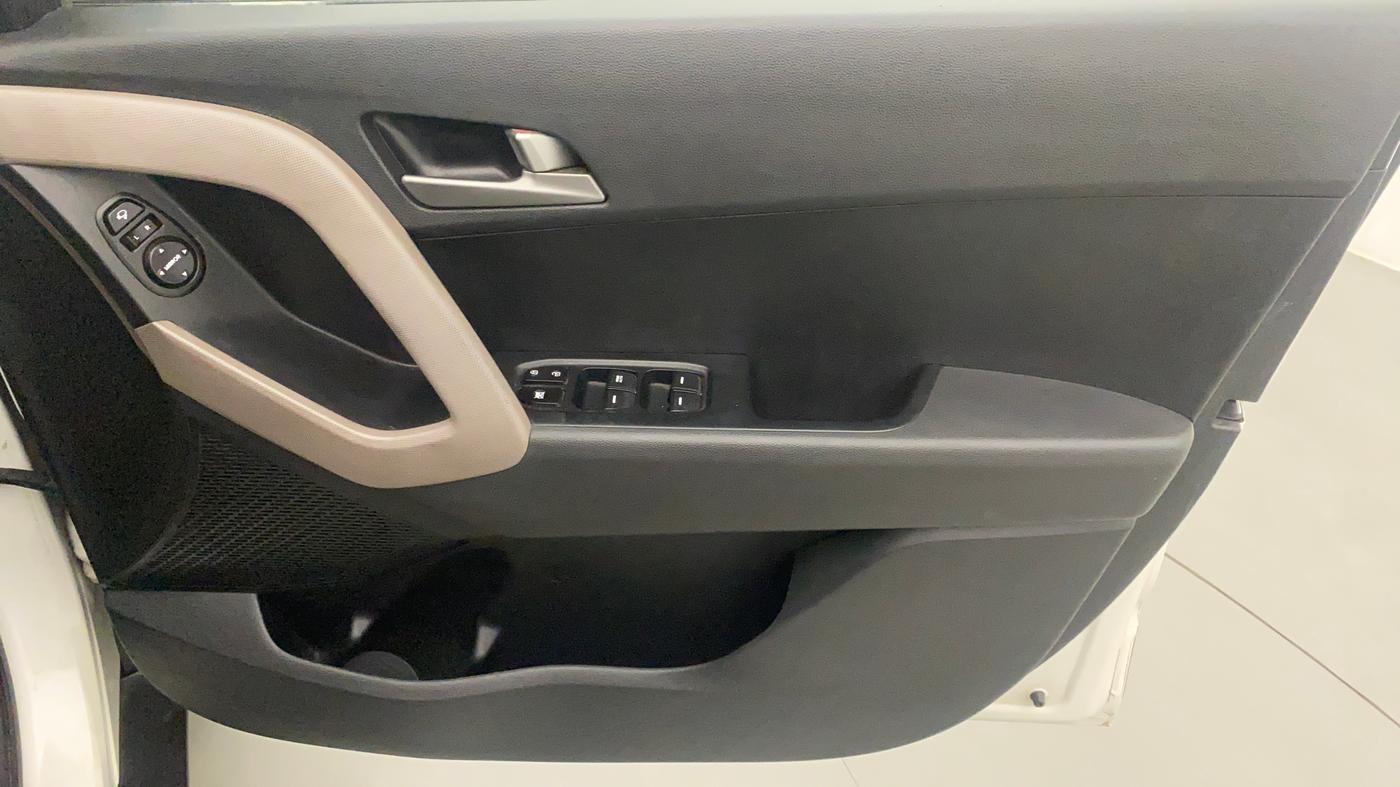 2017 Hyundai Creta SX PLUS AT 1.6 DIESEL, Diesel, Automatic, 80,070 km, Driver Side Door Panels Control