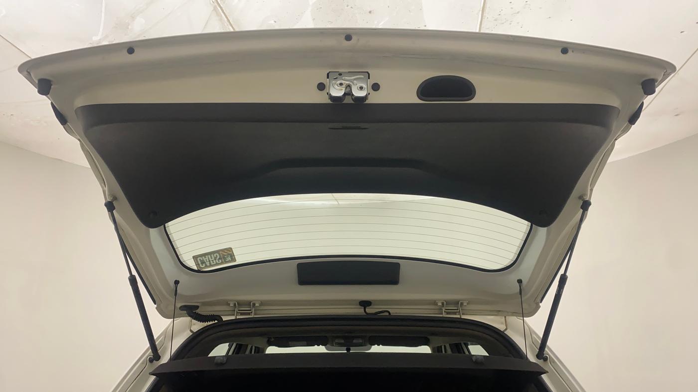 2017 Hyundai Creta SX PLUS AT 1.6 DIESEL, Diesel, Automatic, 80,070 km, Boot Door Open