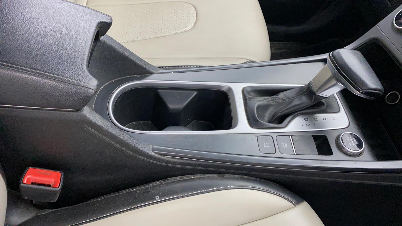 2022 Hyundai Creta SX IVT 1.5 PETROL, Petrol, Automatic, 63,908 km, Gear Lever