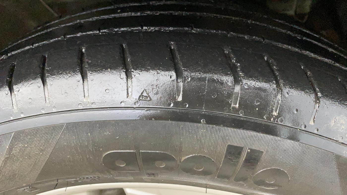 2022 Hyundai Creta SX IVT 1.5 PETROL, Petrol, Automatic, 63,908 km, Right Front Tyre Tread