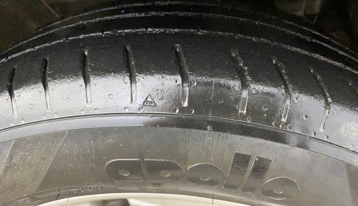 2022 Hyundai Creta SX IVT 1.5 PETROL, Petrol, Automatic, 63,908 km, Right Front Tyre Tread