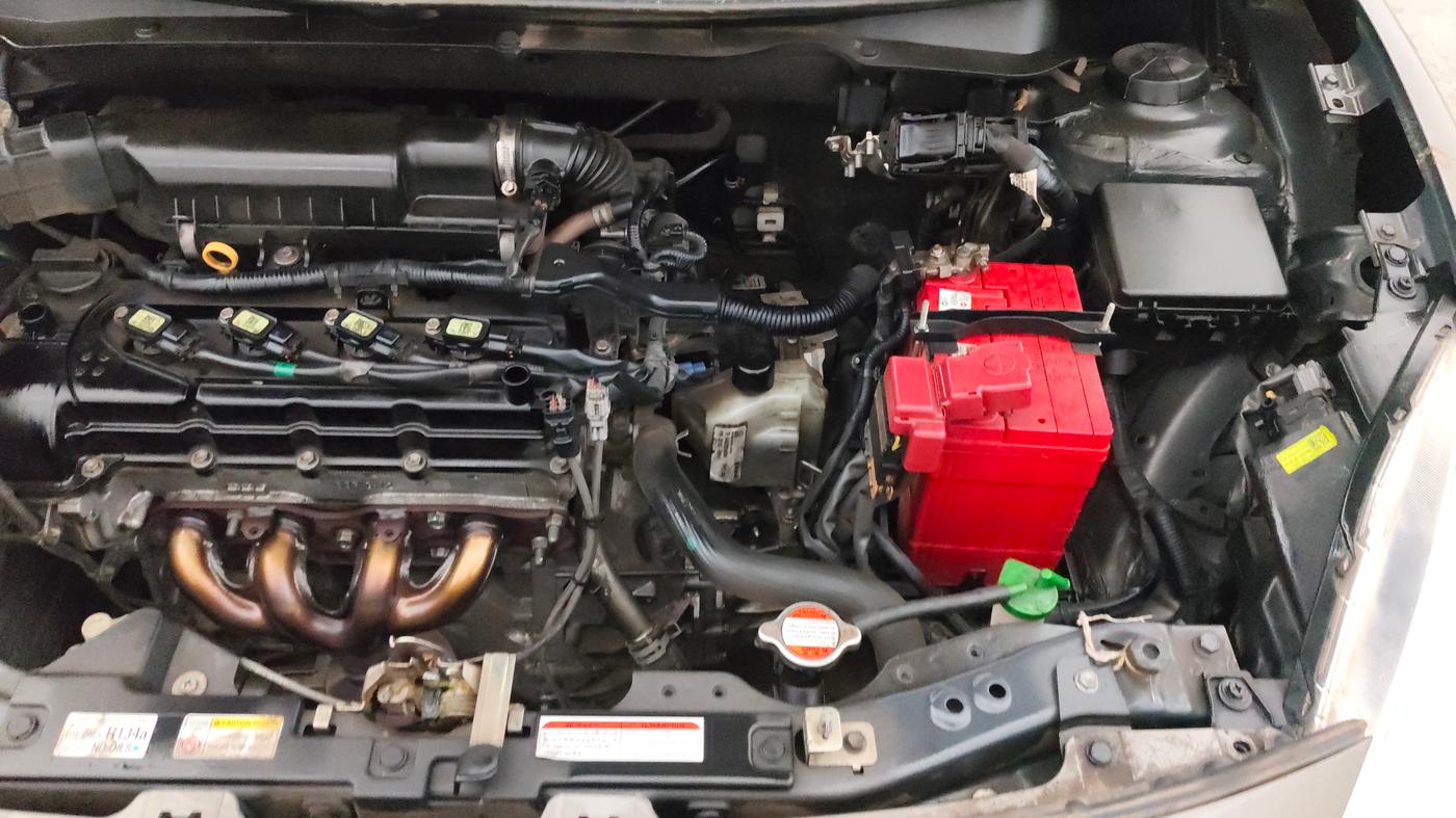2020 Maruti Swift VXI AMT, Petrol, Automatic, 28,478 km, Engine View - Left