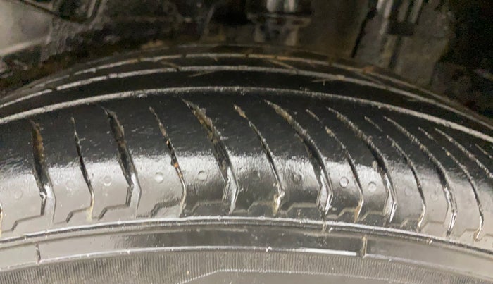 2018 Tata NEXON XZ PETROL, Petrol, Manual, 92,407 km, Left Rear Tyre Tread