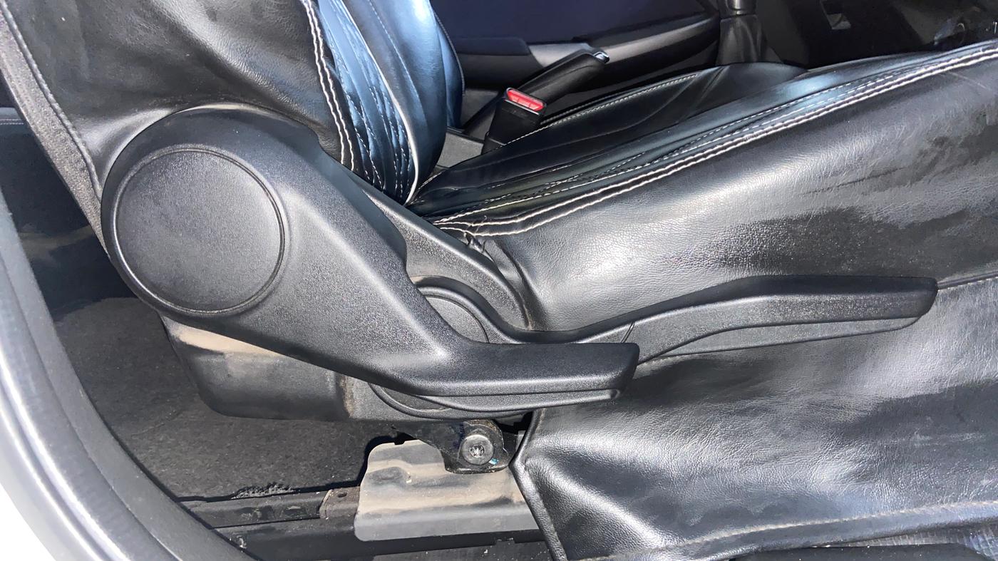 2020 Maruti Baleno ZETA PETROL 1.2, CNG, Manual, 60,769 km, Driver Side Adjustment Panel