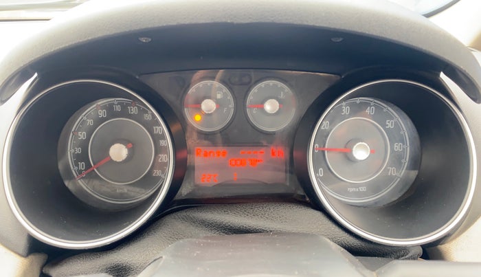 2015 Fiat Punto EVO DYNAMIC 1.2, Petrol, Manual, 1,00,877 km, Odometer Image