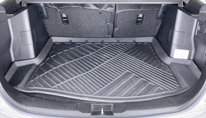 2021 Maruti S Cross SIGMA 1.5, Petrol, Manual, 1,840 km, Boot Inside