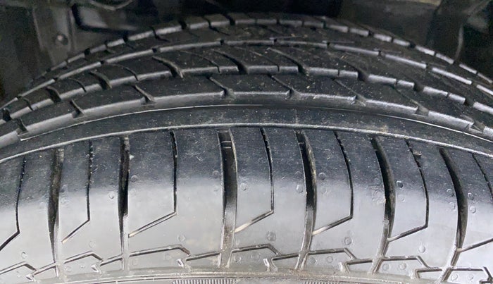 2021 Maruti S Cross SIGMA 1.5, Petrol, Manual, 1,840 km, Left Front Tyre Tread