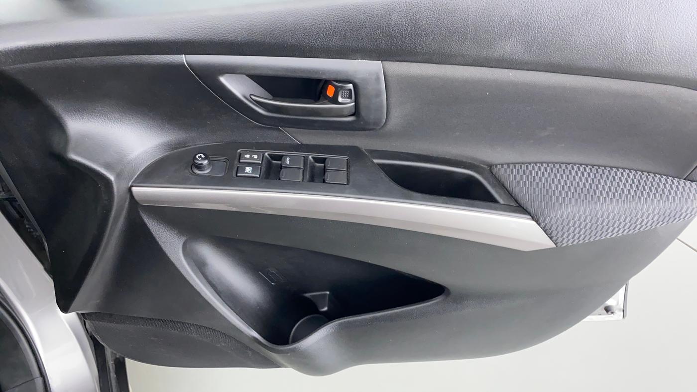 2021 Maruti S Cross SIGMA 1.5, Petrol, Manual, 1,840 km, Driver Side Door Panels Control