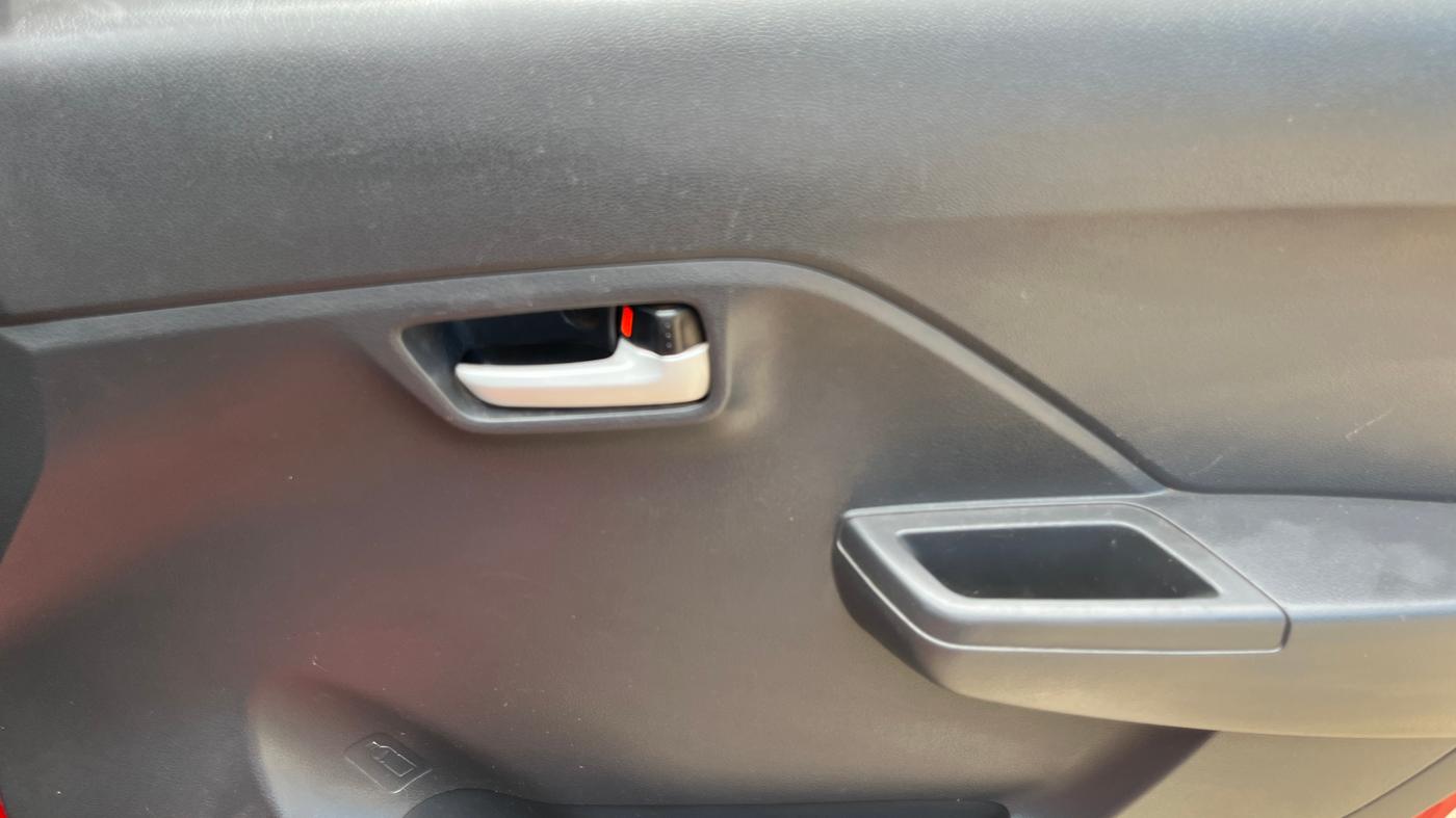2023 Maruti Alto K10 VXI PLUS, Petrol, Manual, 26,853 km, Driver Side Door Panels Control