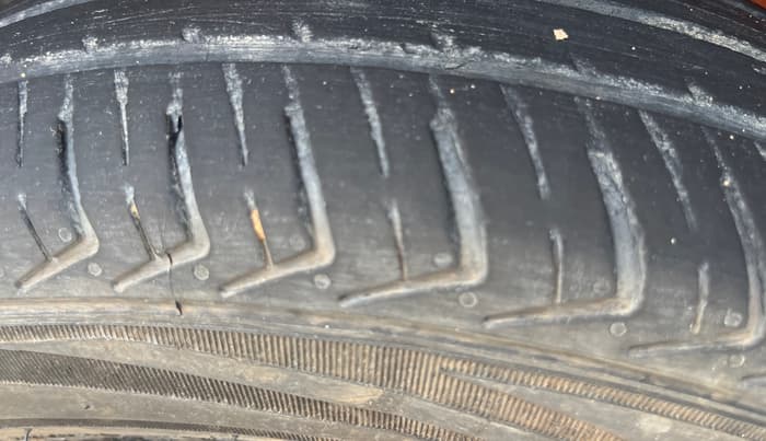 2023 Maruti Alto K10 VXI PLUS, Petrol, Manual, 26,853 km, Left Front Tyre Tread
