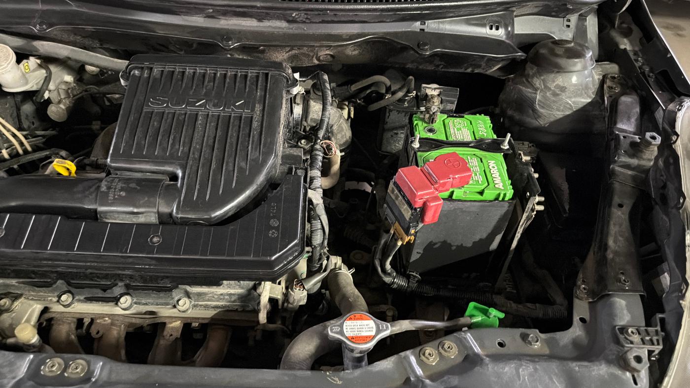 2016 Maruti Swift VXI O, Petrol, Manual, 79,152 km, Engine View - Left