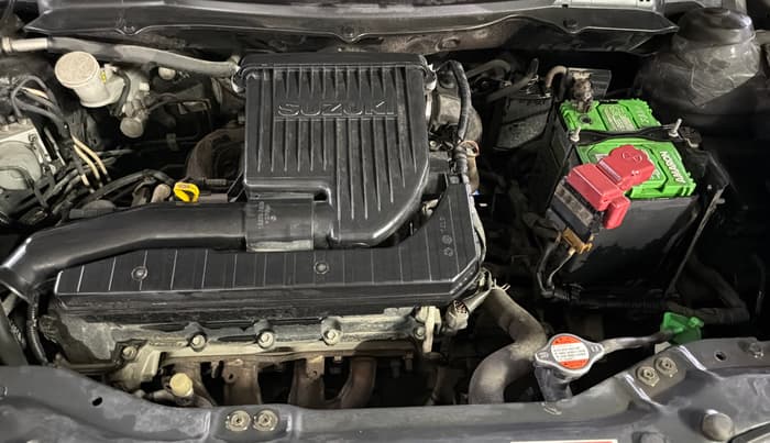 2016 Maruti Swift VXI O, Petrol, Manual, 79,152 km, Engine View