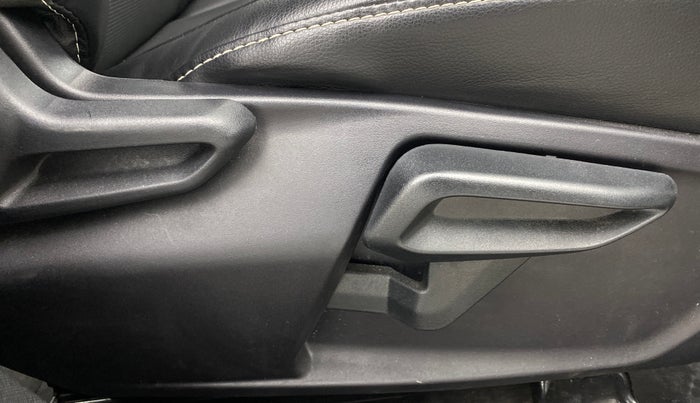 2023 Tata NEXON XZA PLUS PETROL, Petrol, Automatic, 27,603 km, Driver Side Adjustment Panel